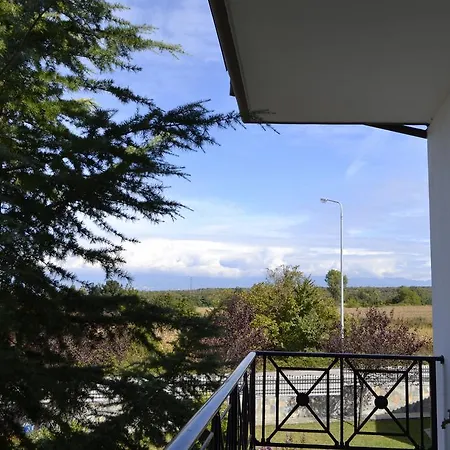 Agistro 3* Ángistron