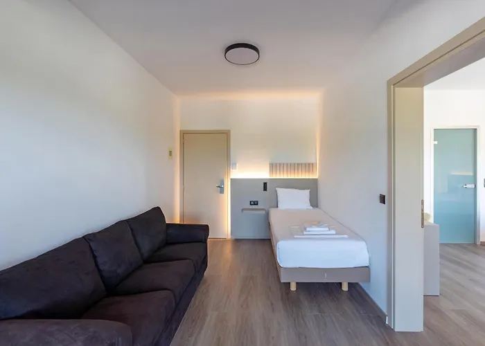 Agistro 3* Άγκιστρο